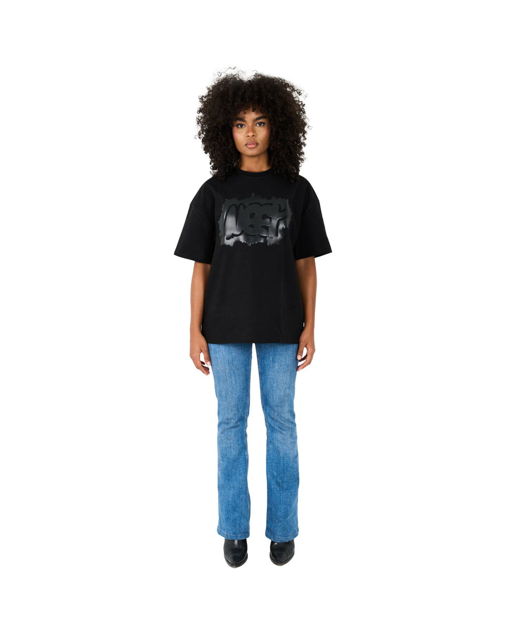 ICONIC BLACK TEE ( LEATHER PRINT)